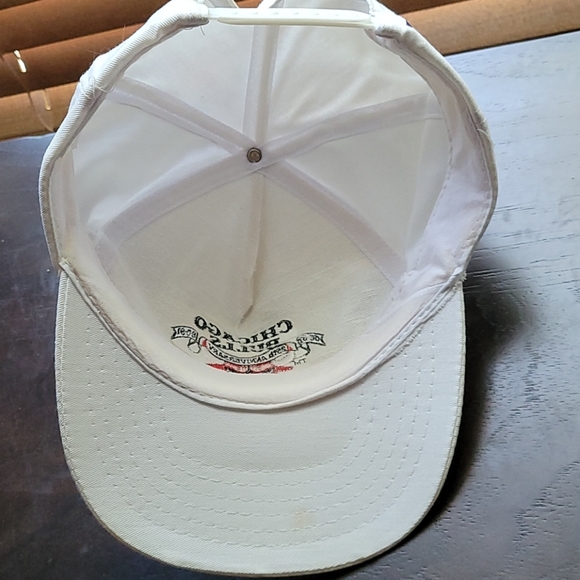 Chicago Bulls “90-91” Stadium Exclusive Snapback - Picture 8 of 9